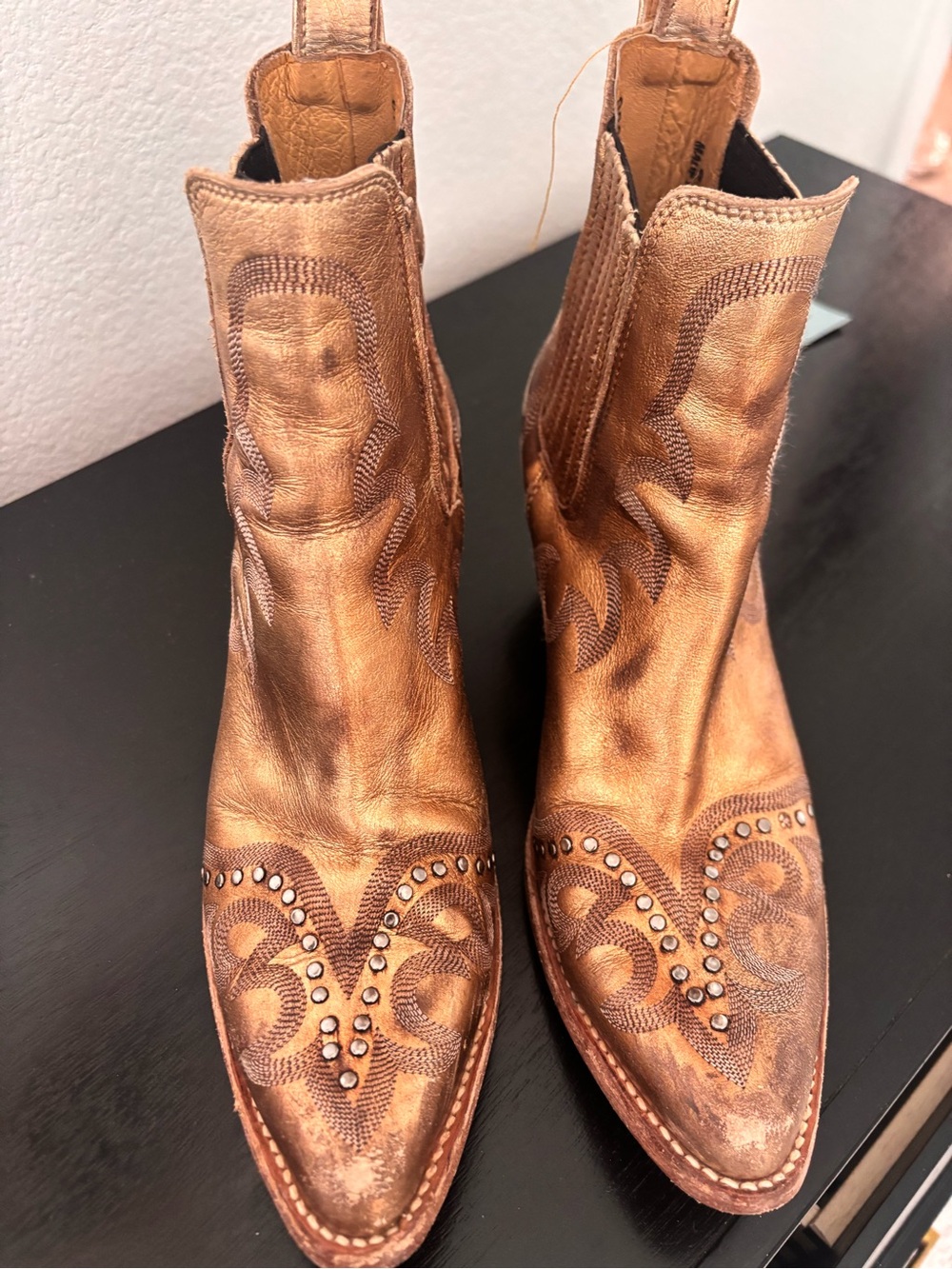 Old Gringo Gold Ankle Cowboy Boots - Picture 2 of 7